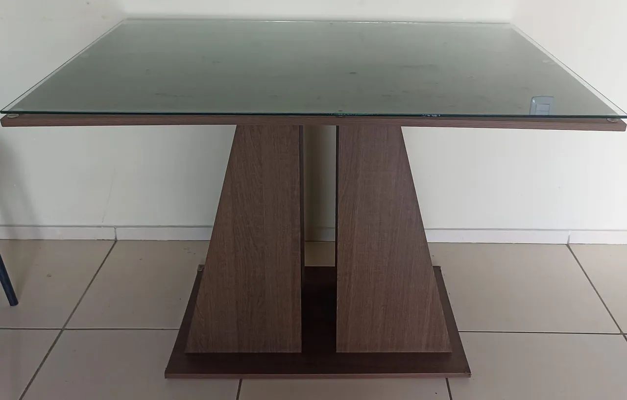 MESA DE JANTAR COM TAMPO DE VIDRO - Foto 3