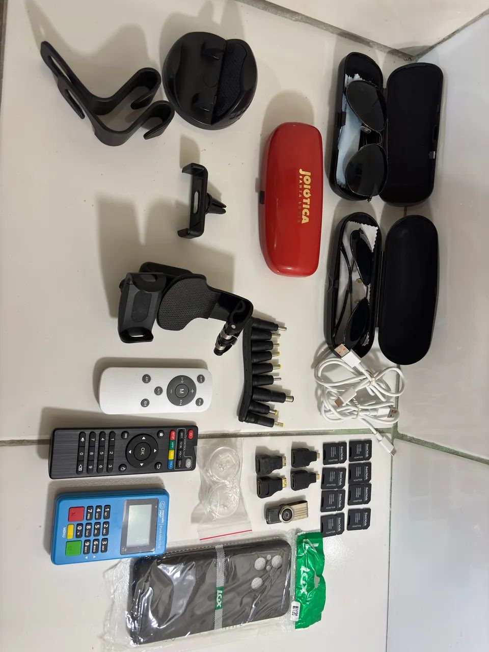 Kit com vários utilitários 