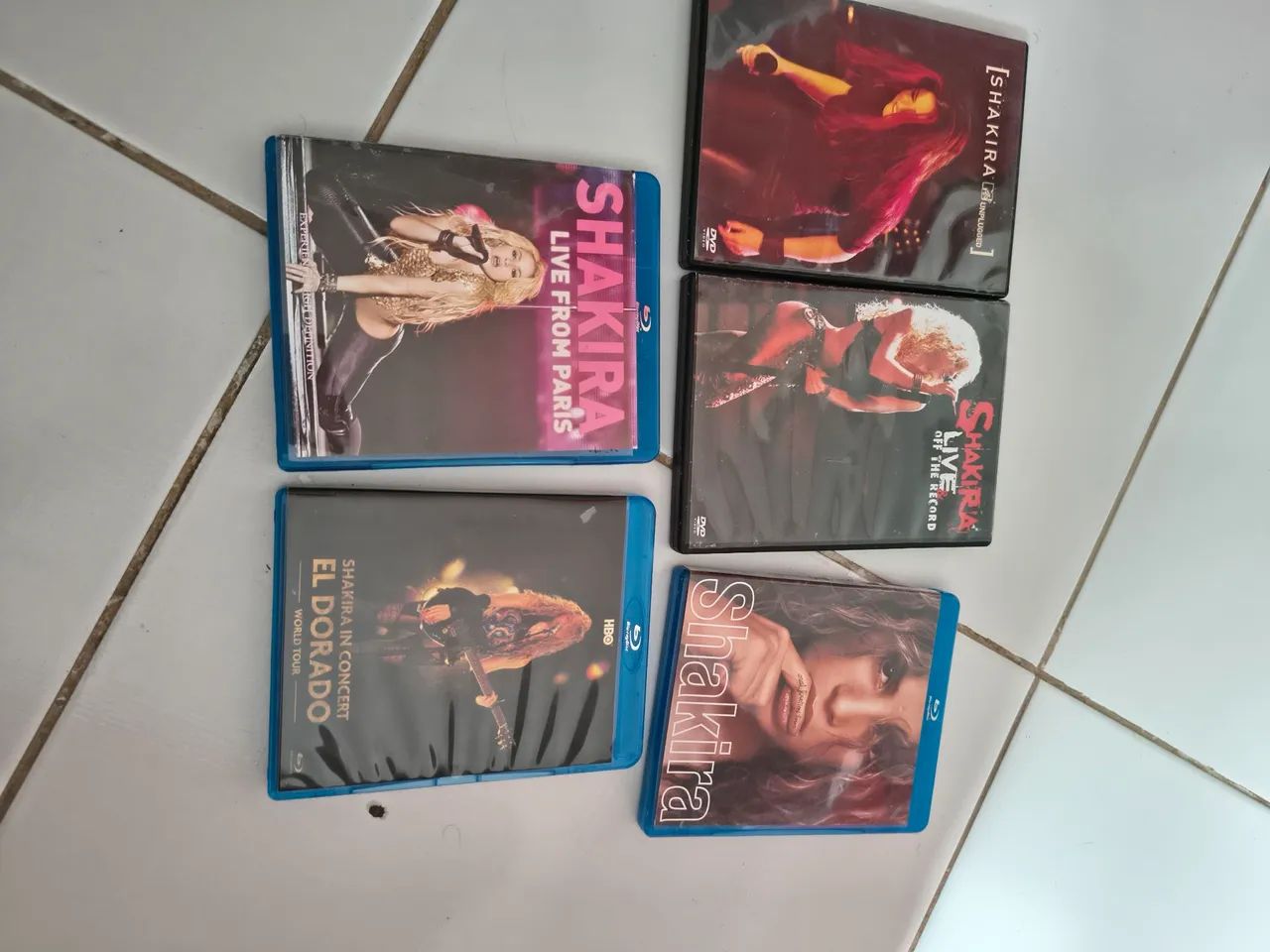 Shakira Cds e Dvds/Blu Ray - Foto 2