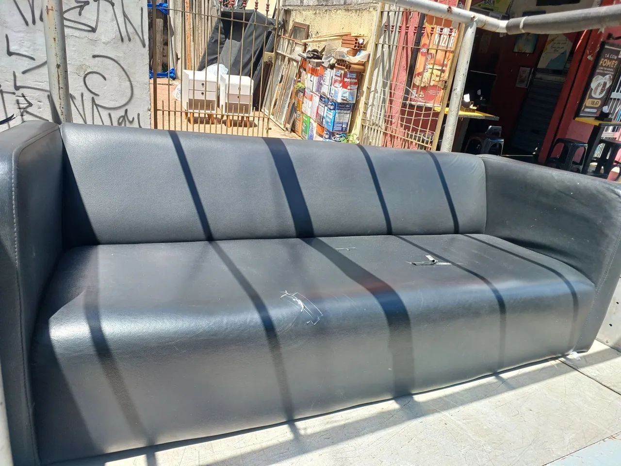 Sofá 3 Lugares - Foto 2