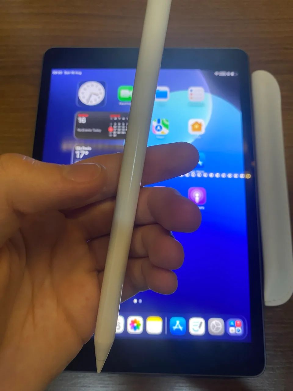 iPad 9a Geração 64GB Prata + Stylus Pen (Caneta Compatível) - Foto 5