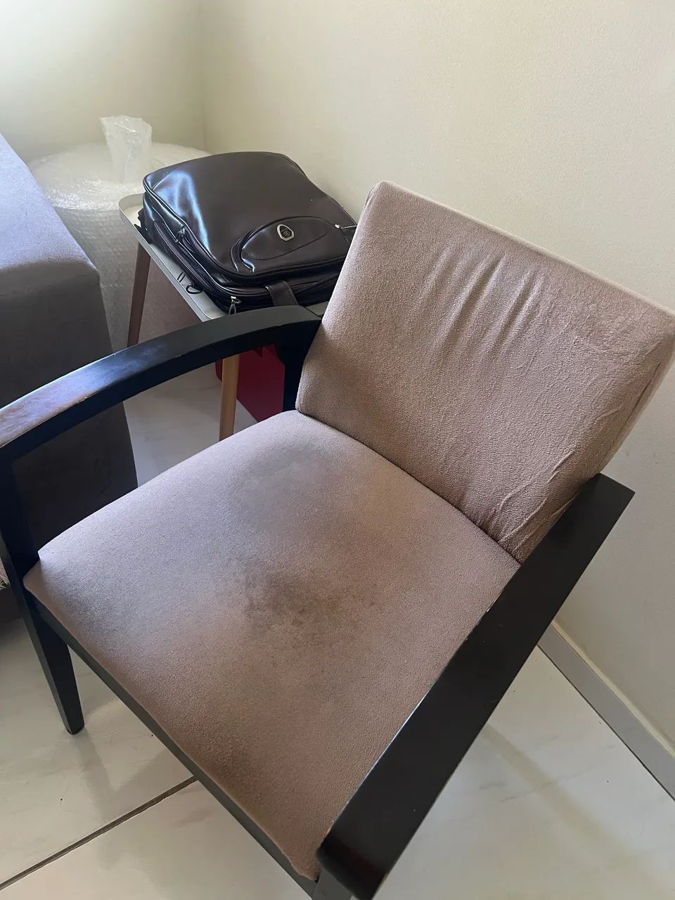Vendo cadeira para sala  - Foto 2