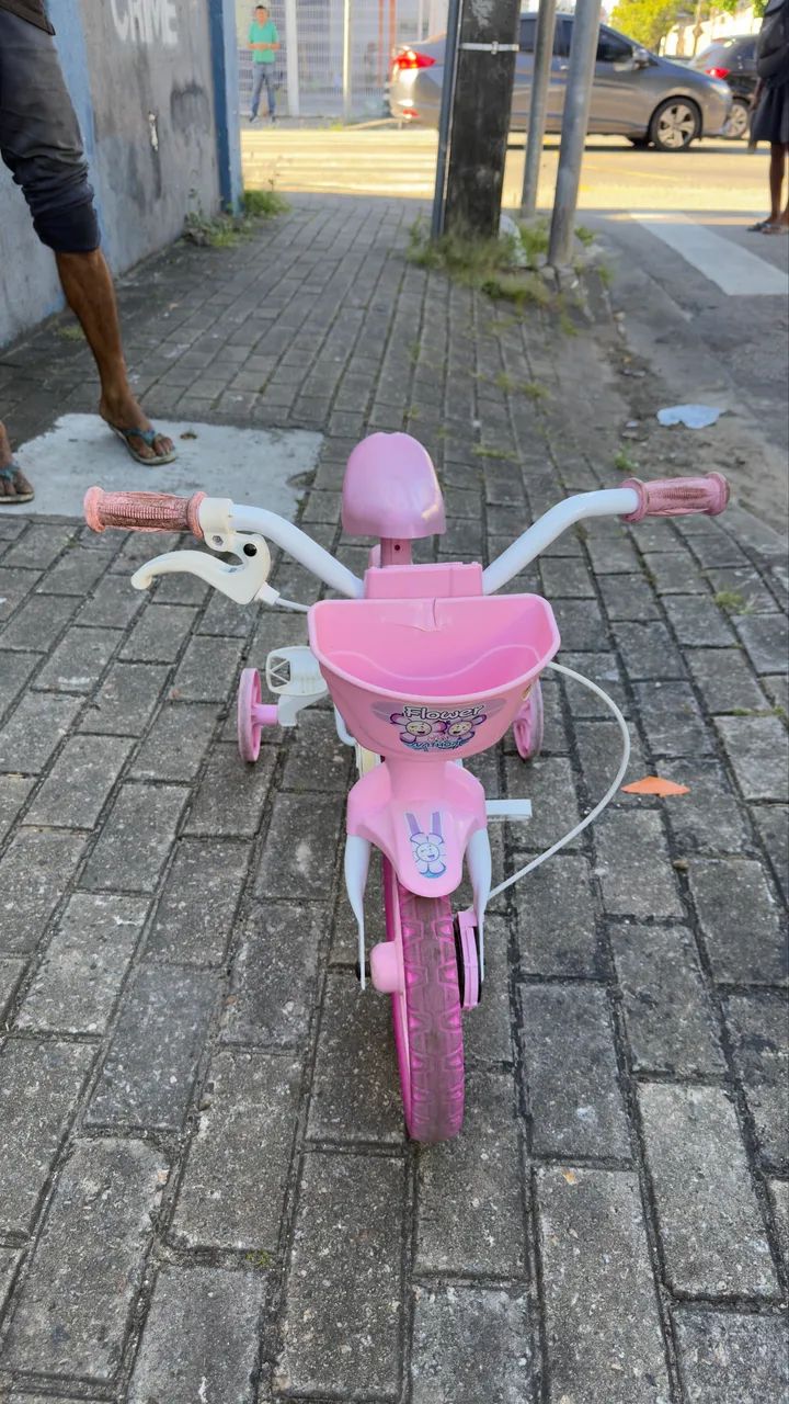 Bicicleta infantil rosa - Foto 5