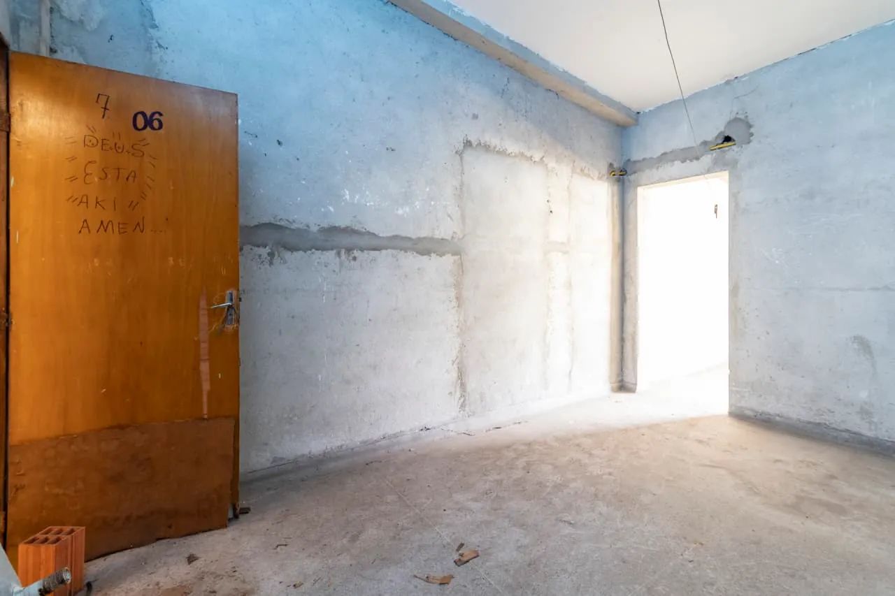 Prédio comercial na Avenida Rio Mirivaí, 23 - sala 06  30 m² - Foto 2