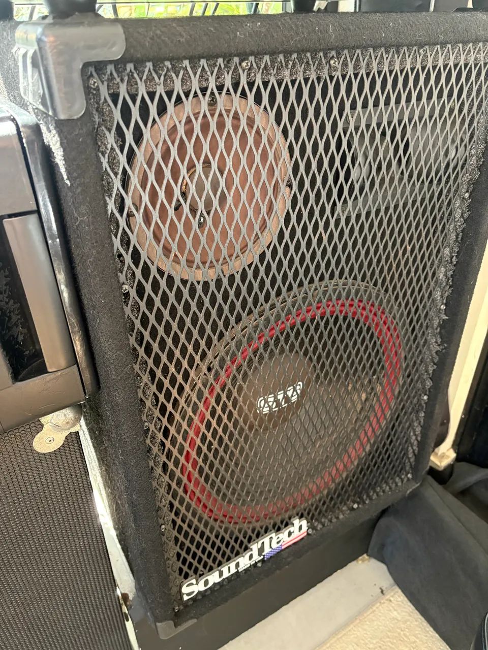 Caixas de som PA 390w passivas Soudtech USA impecáveis!! - Foto 2