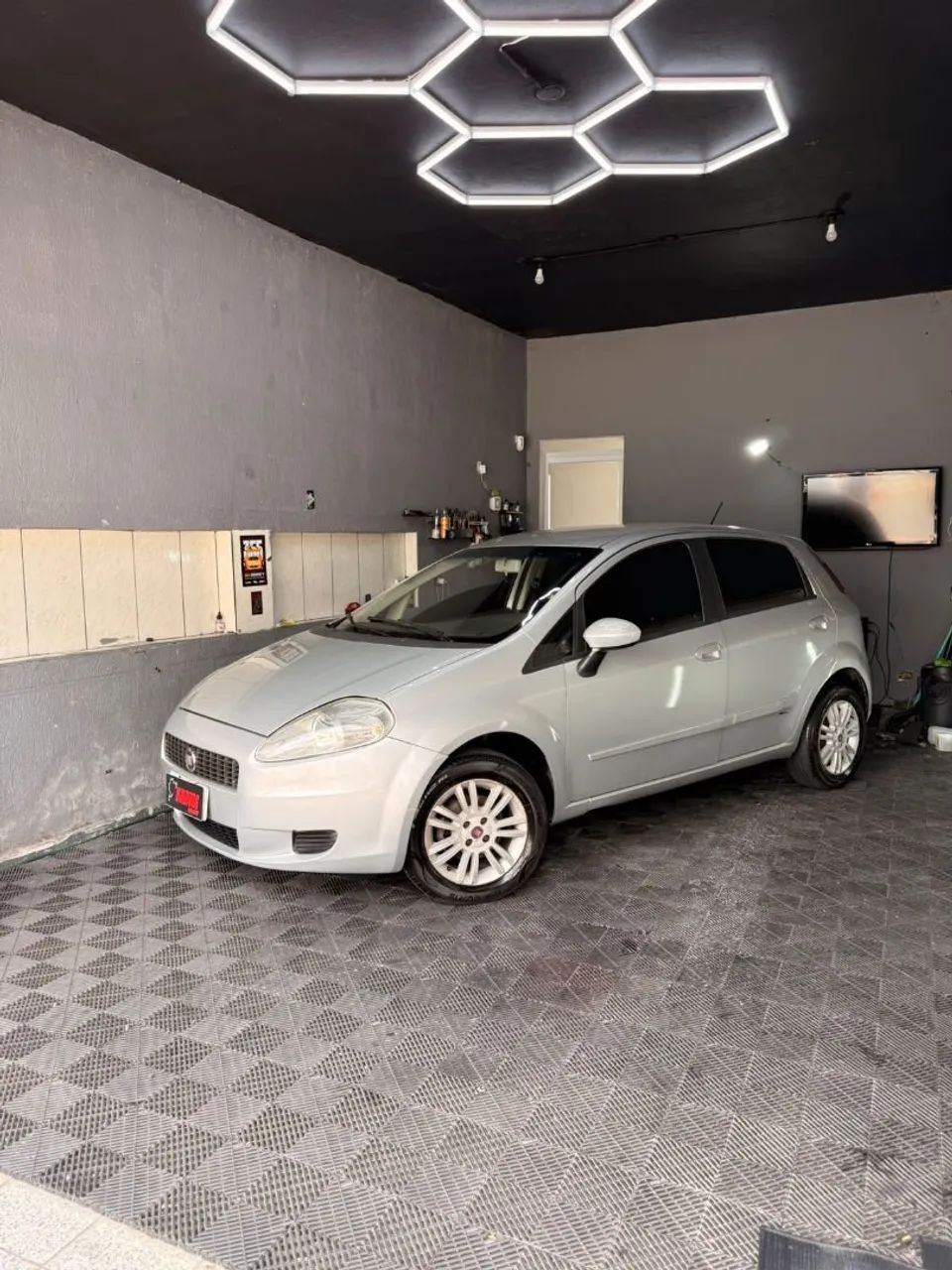 Fiat Punto 1.4 FIRE FLEX 8V 5P 2011