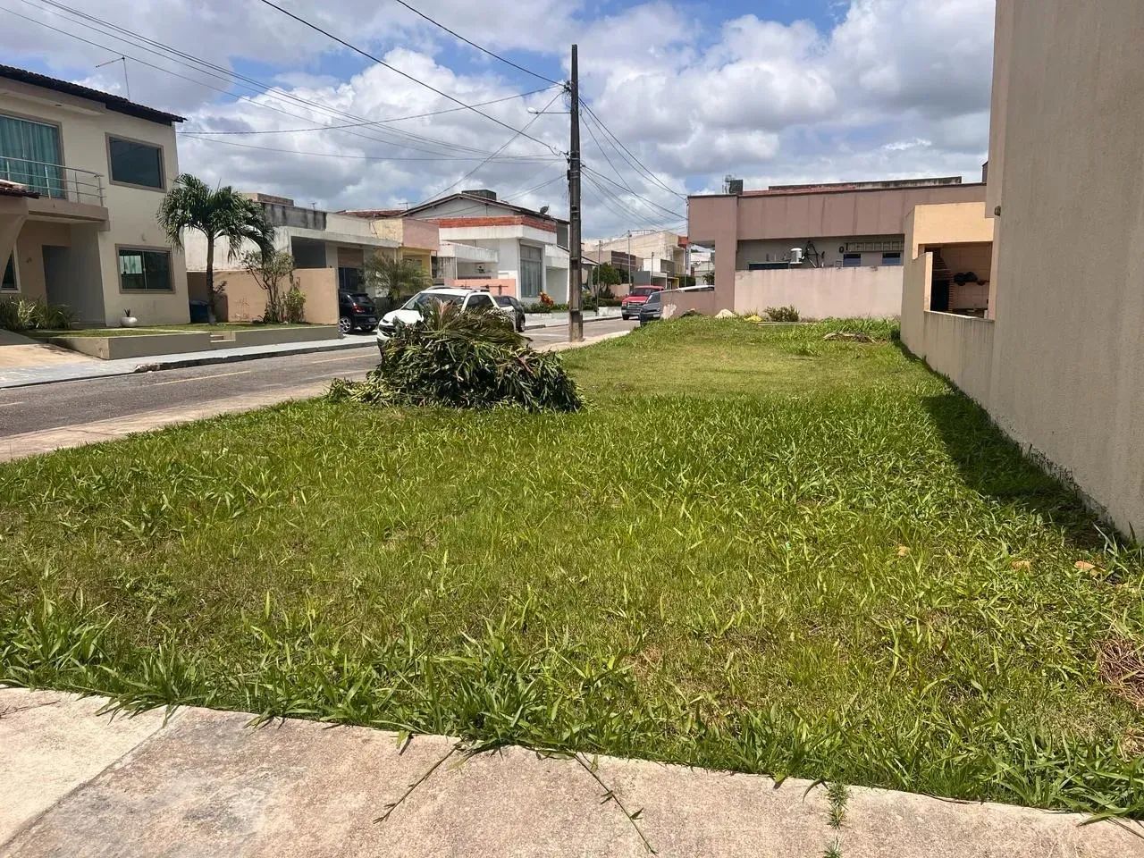 lote de esquina com projeto - Cond lion vie
