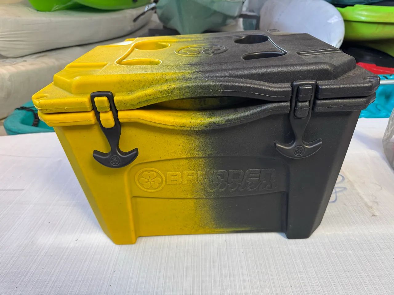 Caixa Térmica Cooler Brudden Náutica 30 Lt 