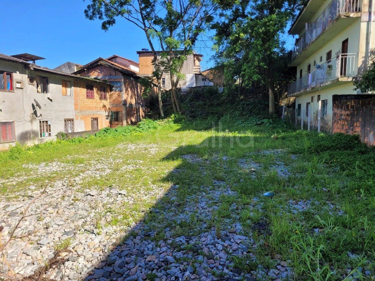 Terreno com 800m² no bairro Saco Grande, Florianópolis