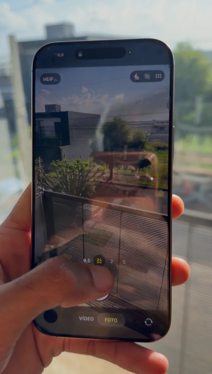 Iphone 16 Pro Max - Foto 3