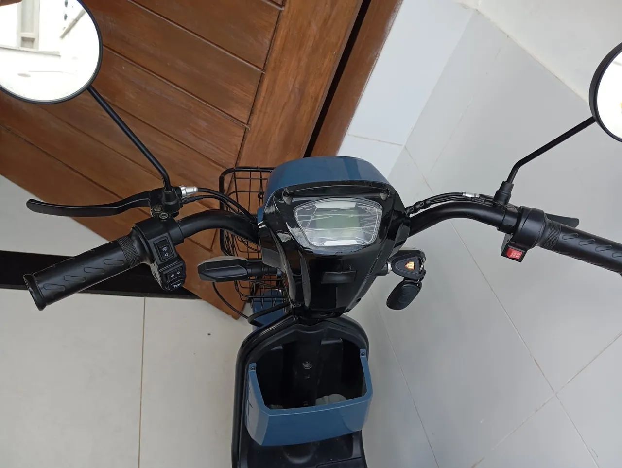 Bicicleta elétrica semi-nova - Foto 3