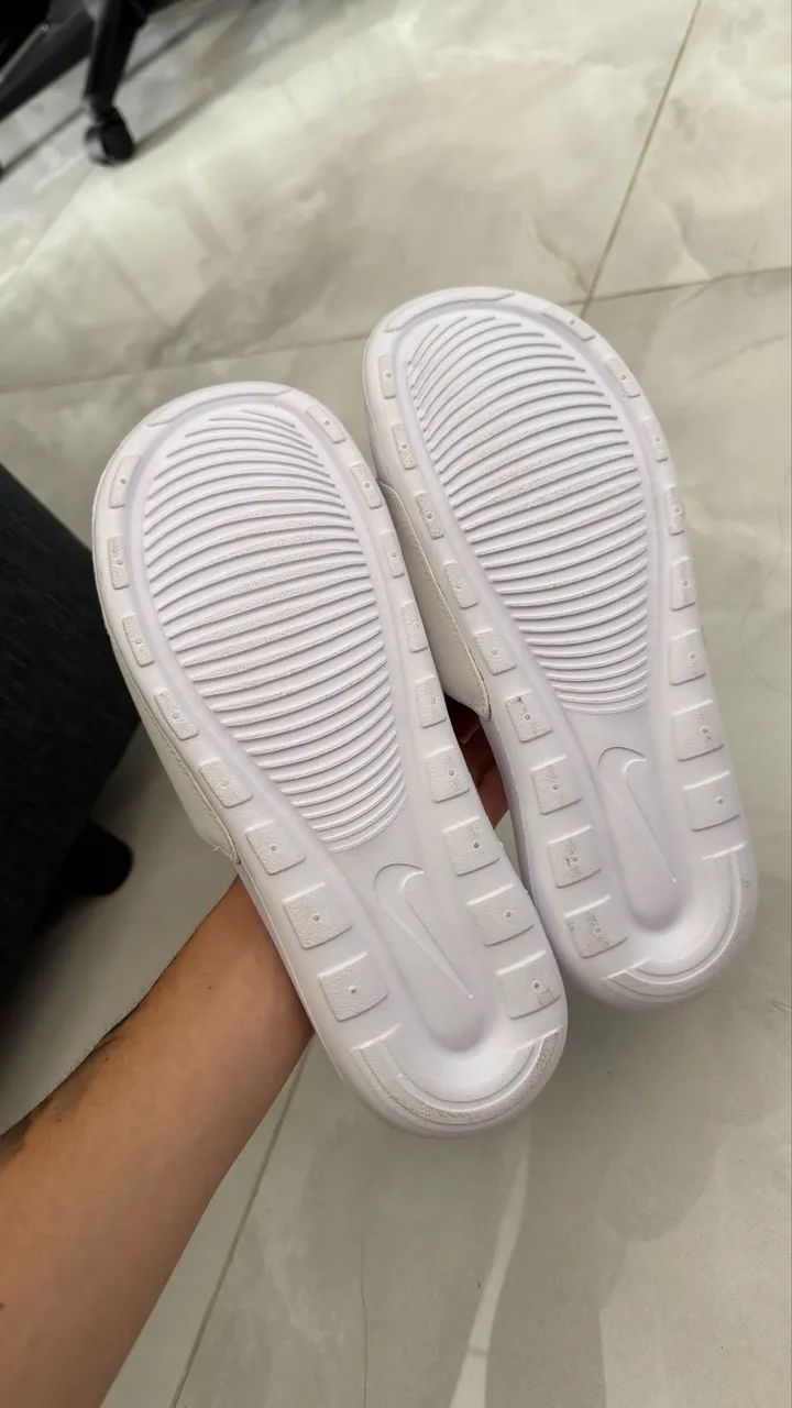 chinelo slide nike victore one - Foto 2