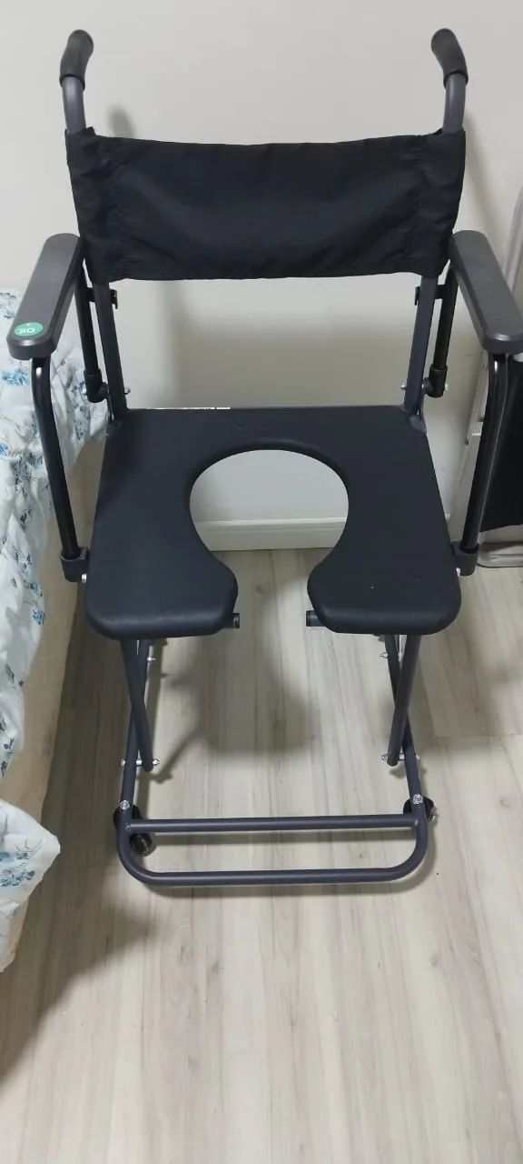 Foldable Bath Chair