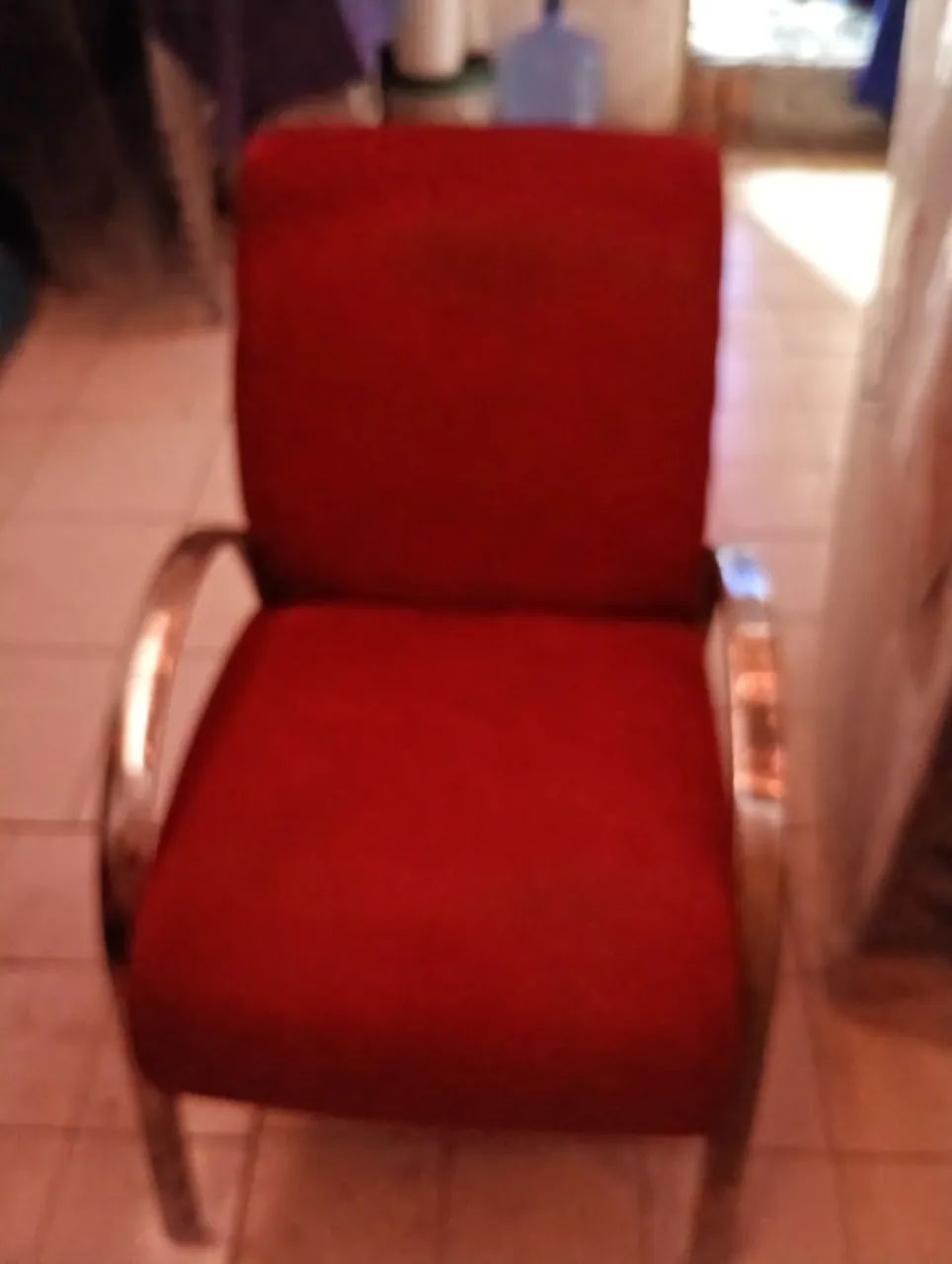 Vendo poltrona pra recepção  - Foto 2