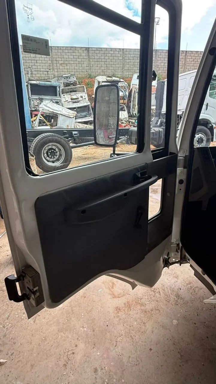 Cabine Ford cargo zerada  - Foto 3