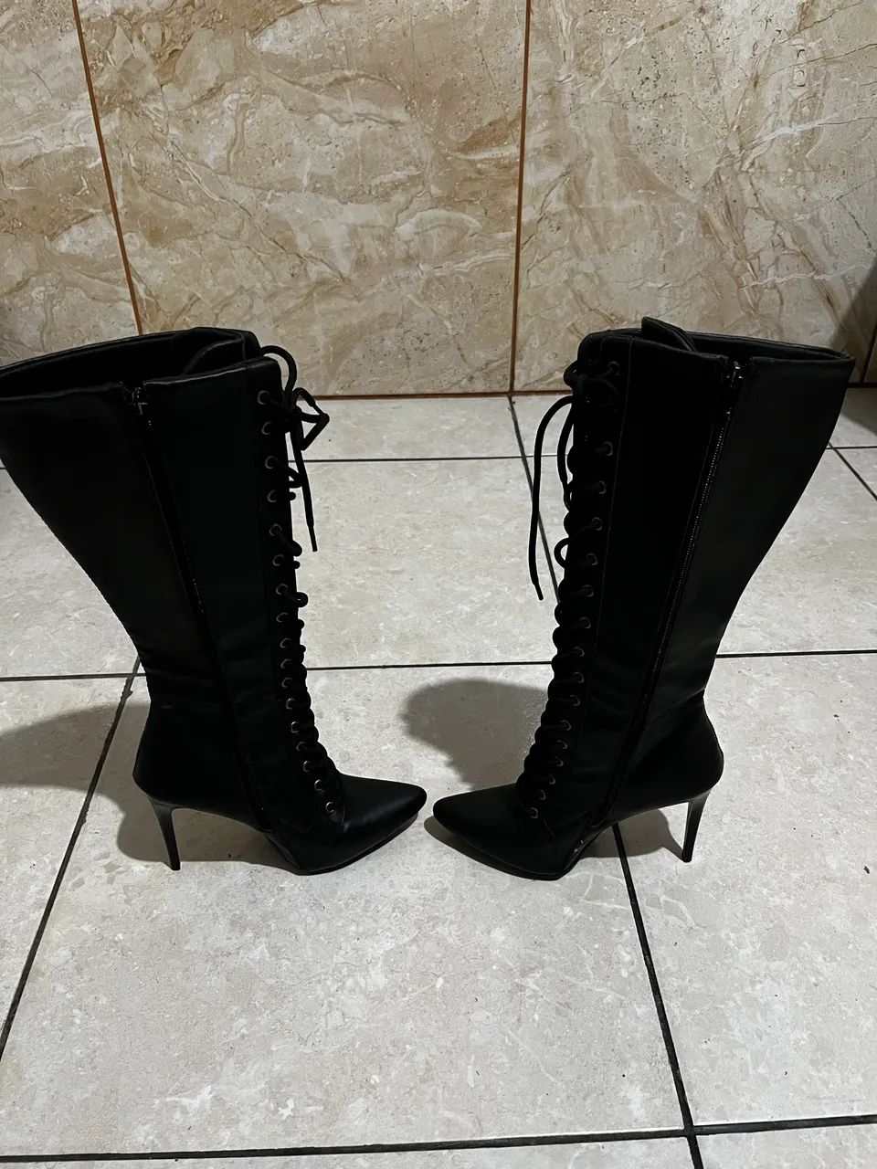 Bota feminina couro  - Foto 2