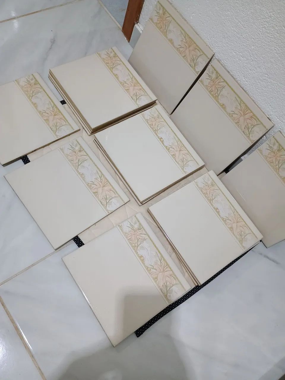 Lote de azulejos novos relíquias. - Foto 4