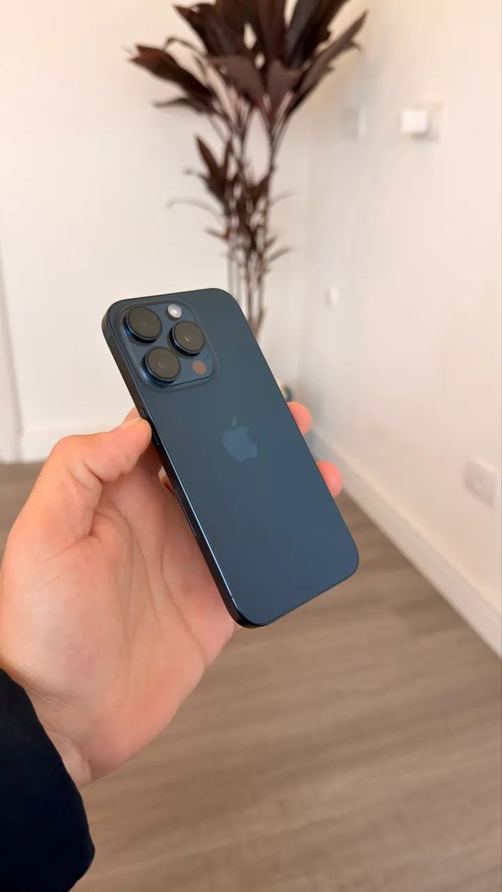 iPhone 15 pro 128gb azul  - Foto 3