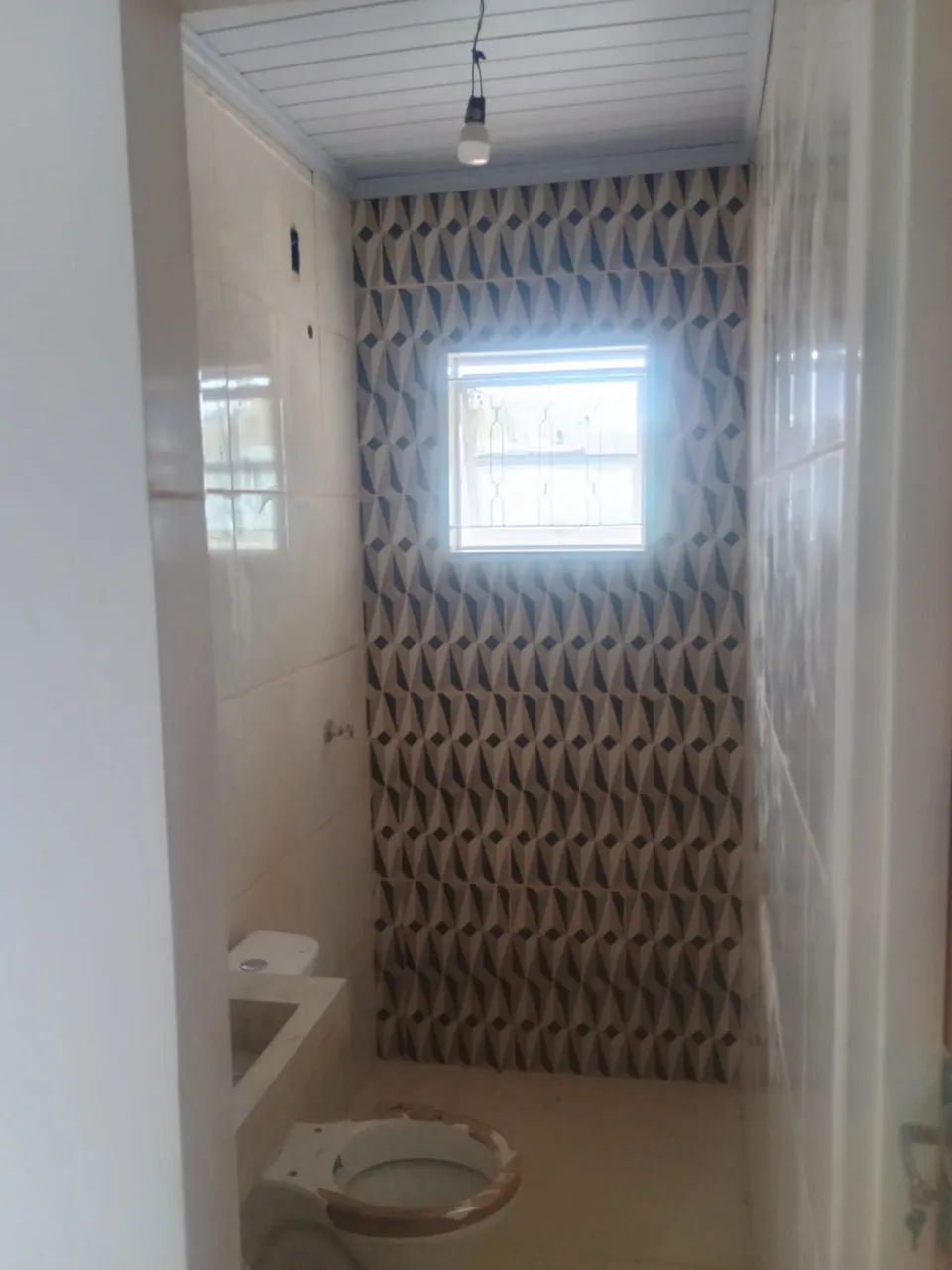 CASA COM DOIS QUARTOS REFORMADA - Foto 4