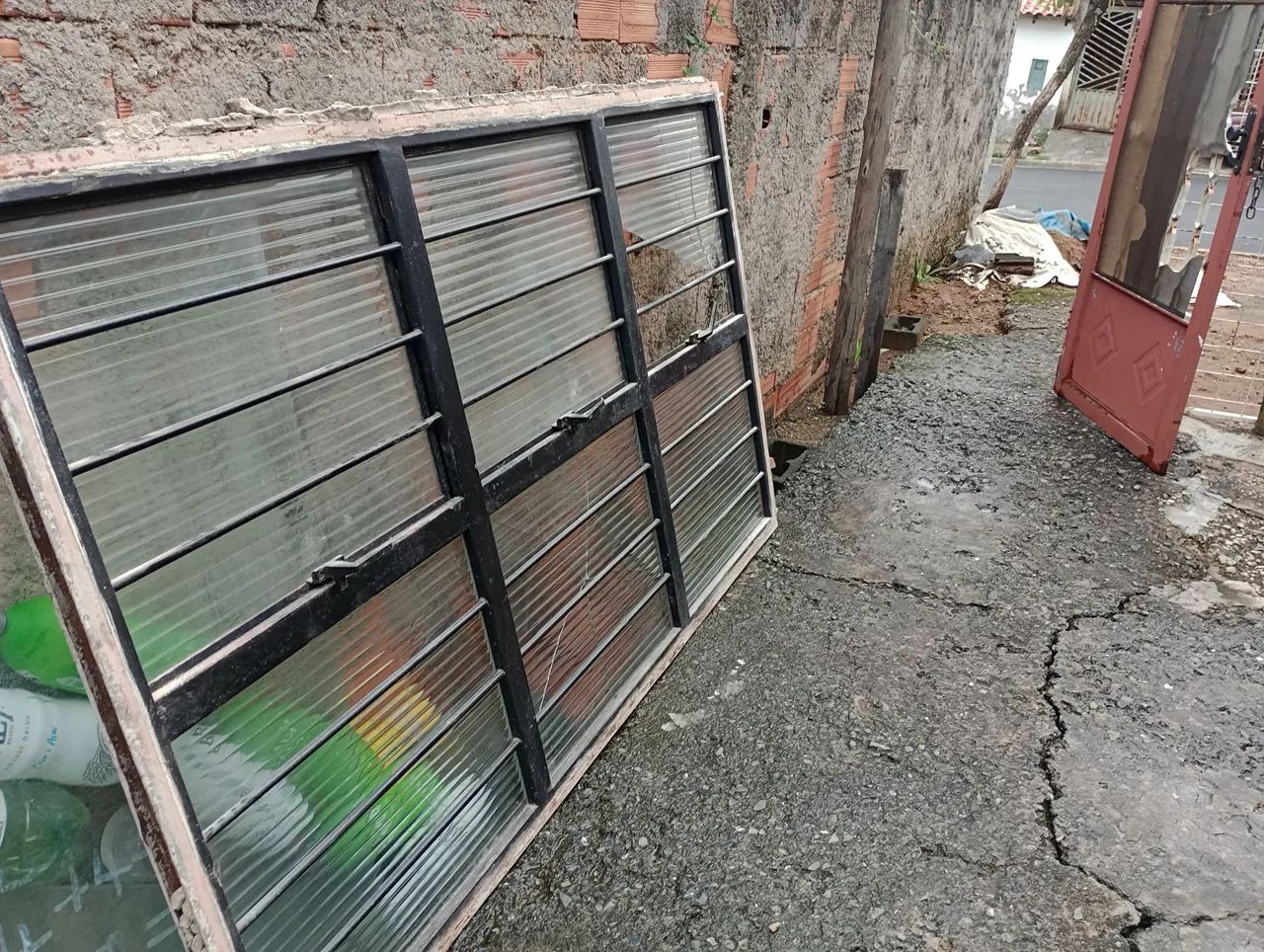 Vitro com nenala basculante  - Foto 2