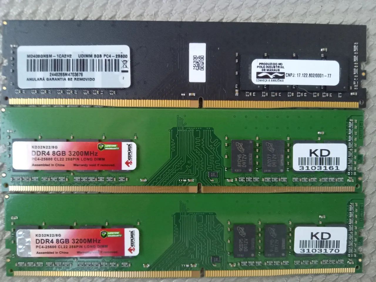 Memórias Desk DDR4 8GB/3200MHz