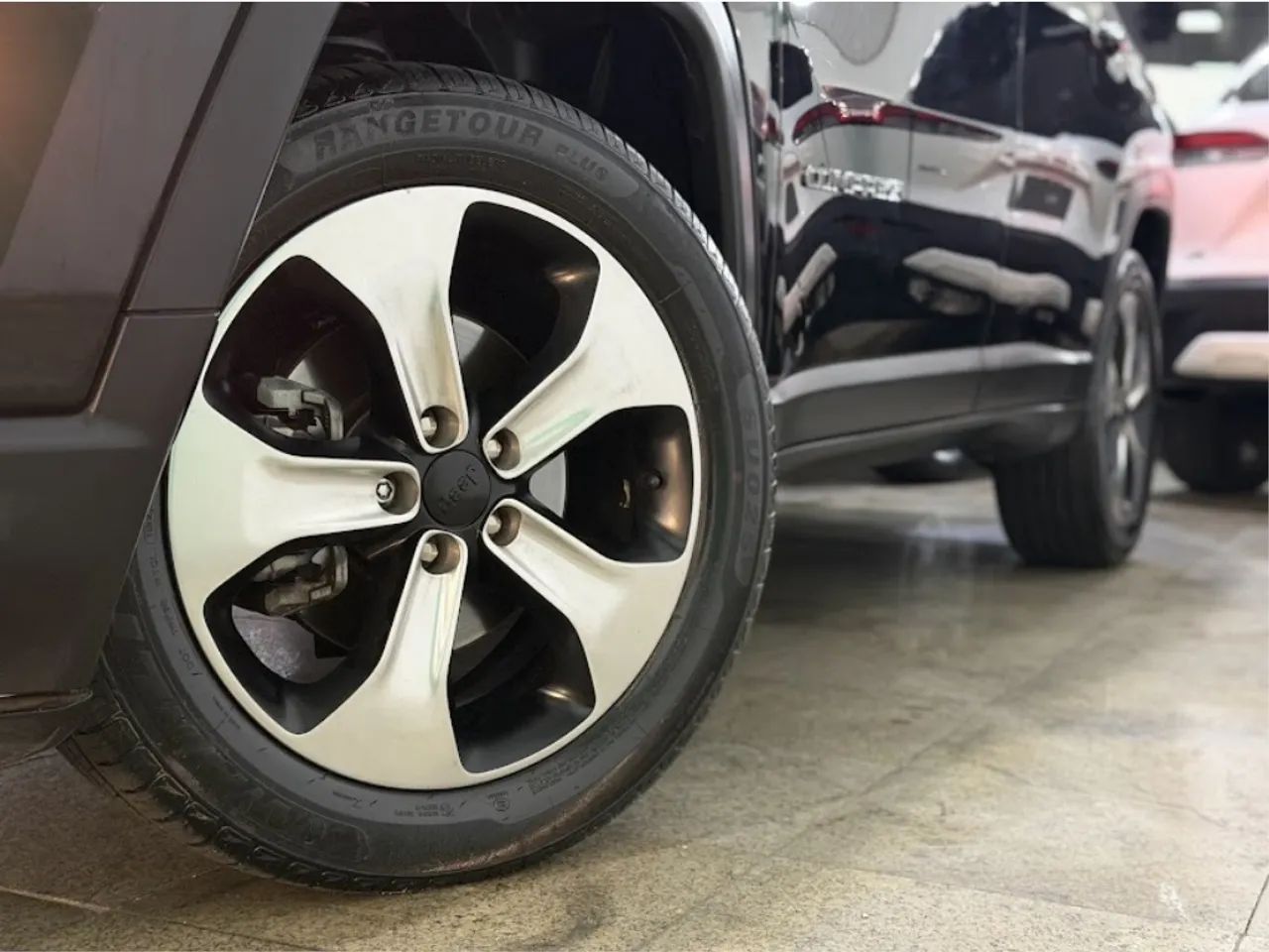 Jeep Compass Longitude 2.0 4X2 Flex 16V Aut. 2017 - Foto 5