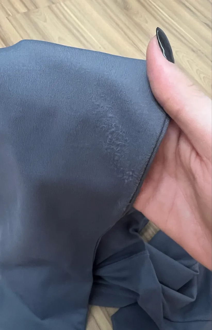 Calça Legging com Bolso e Zero Transparência Poliamida - TAM M - cinza - Foto 5