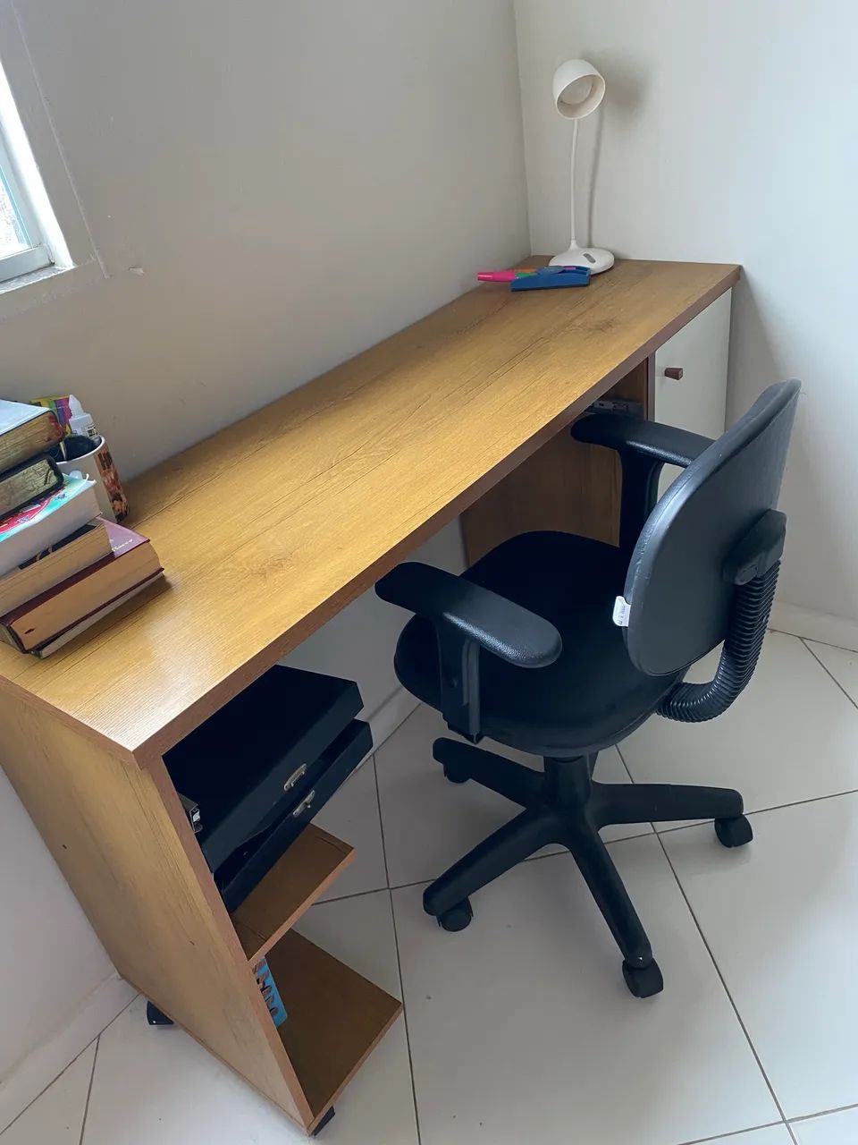 Mesa de estudos com cadeira - Foto 3