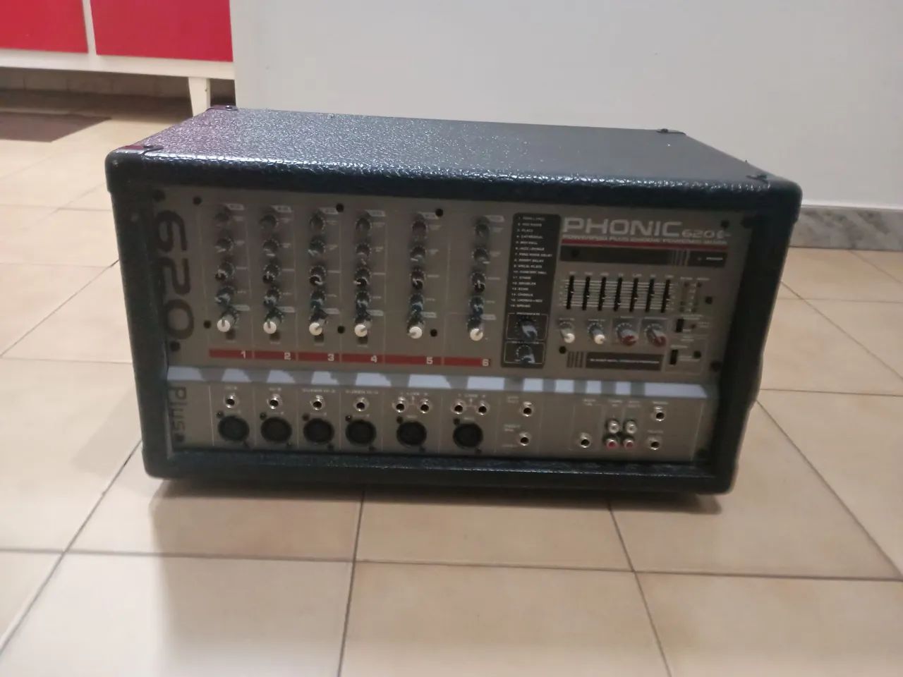 Phonic powerpod 620 plus.