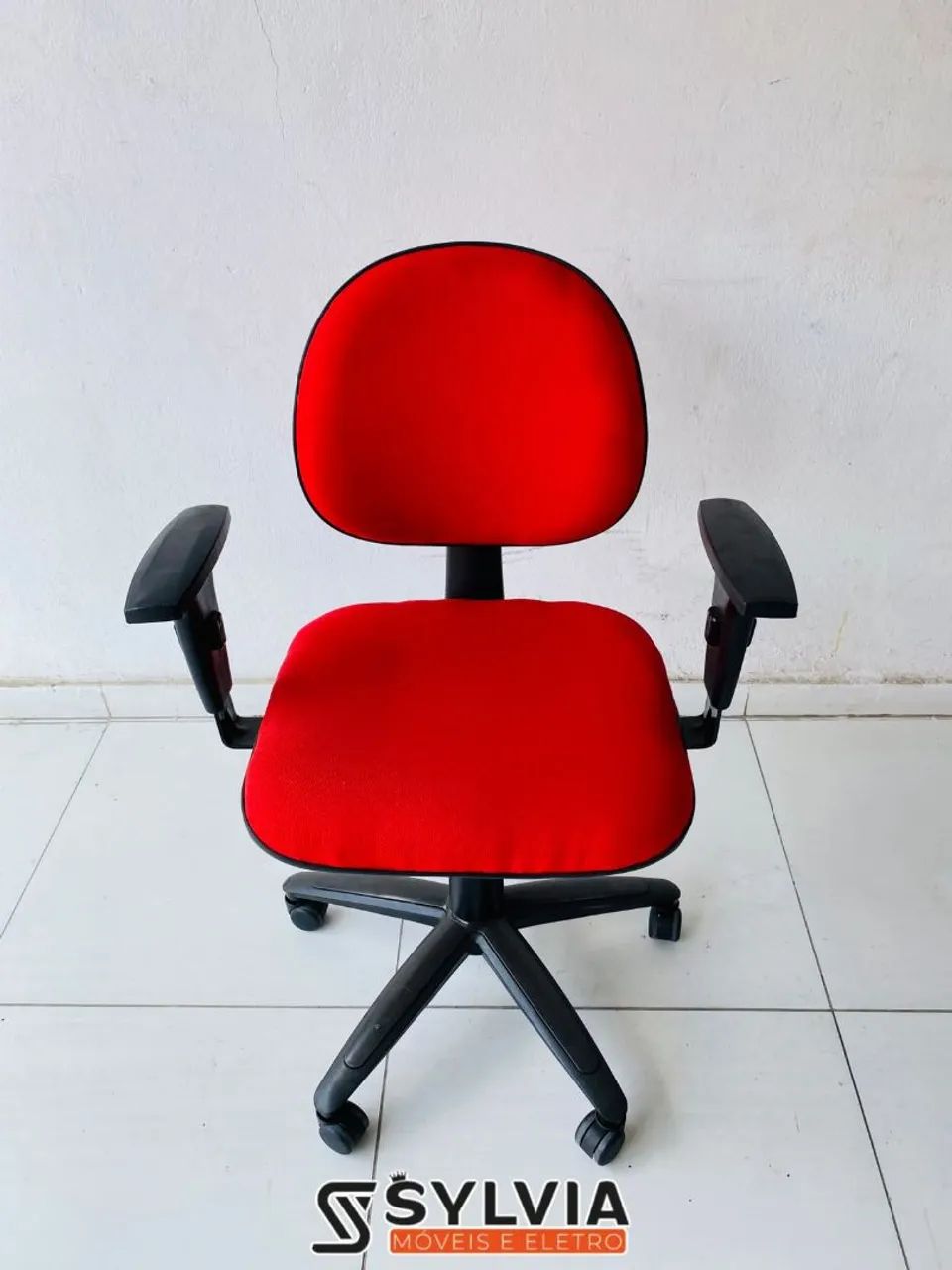 Cadeira de escritório giratória 