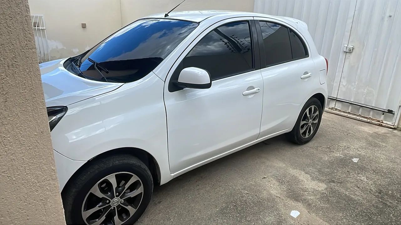 Nissan March SV 1.6 16V FLEXSTART 2017
