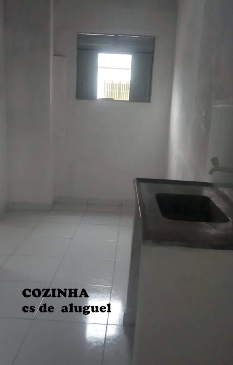 Kitnet, no planalto alugo, casal   está Disponível! - Foto 3