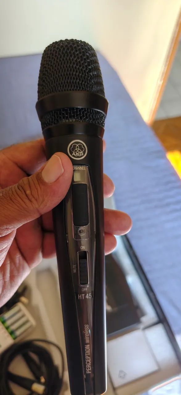 Microfone sem fio akg  - Foto 3