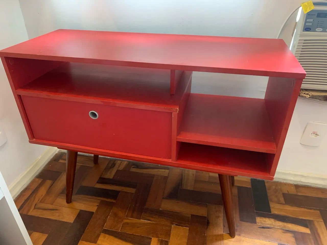 Rack Retrô Vermelho multiuso