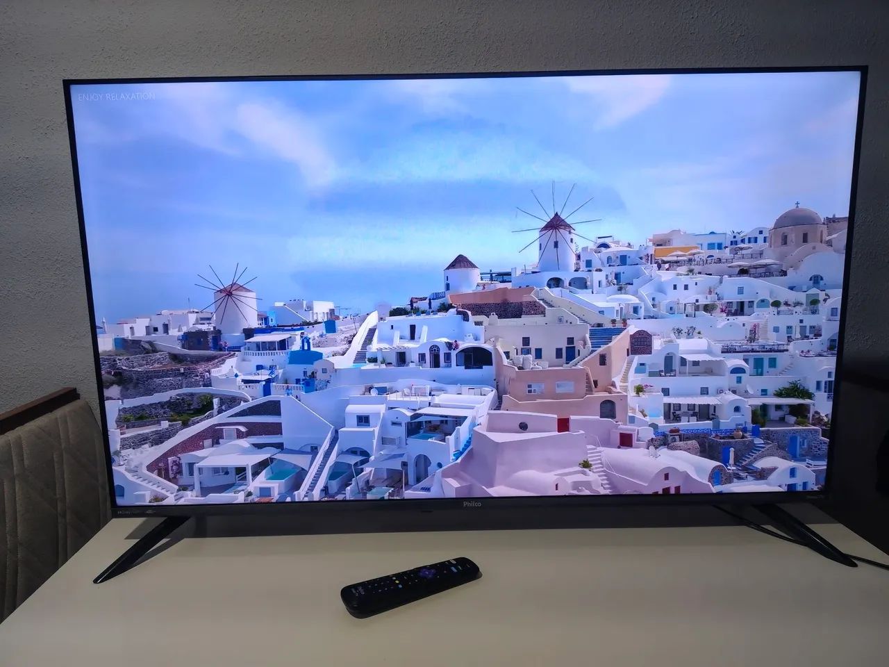 Smartv 55 polegadas 4k tela infinita da Philco Roku tv esta como nova - Foto 2