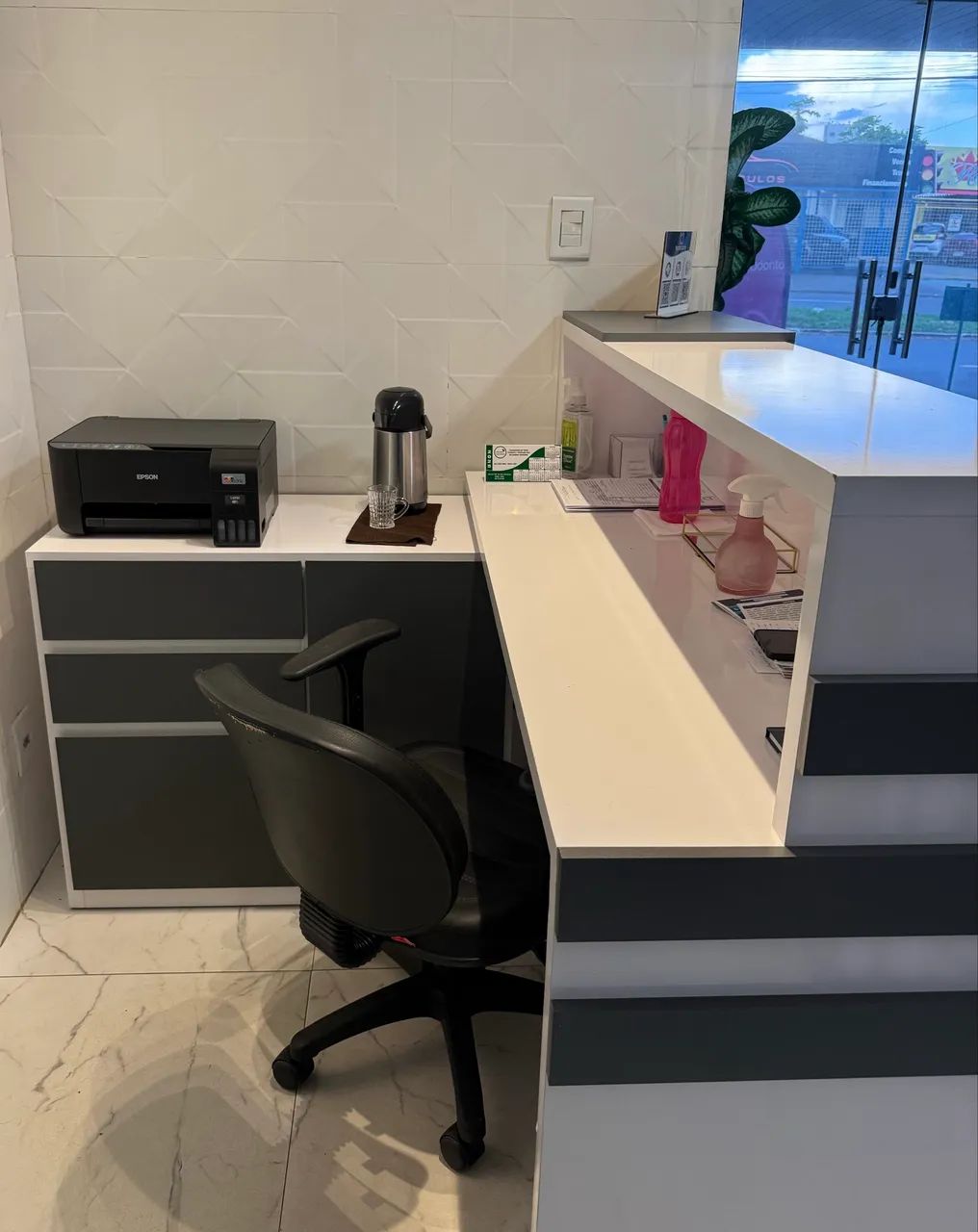 Balcão de Recepção Moderno Completo (Móvel Planejado) - Perfeito Estado - Foto 2