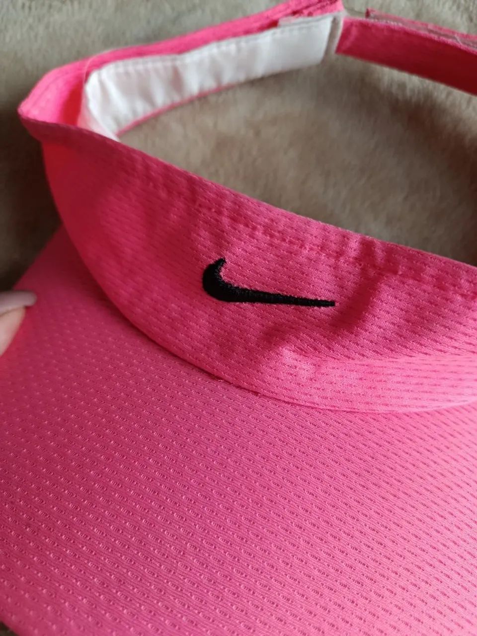Viseira Nike rosa  - Foto 4