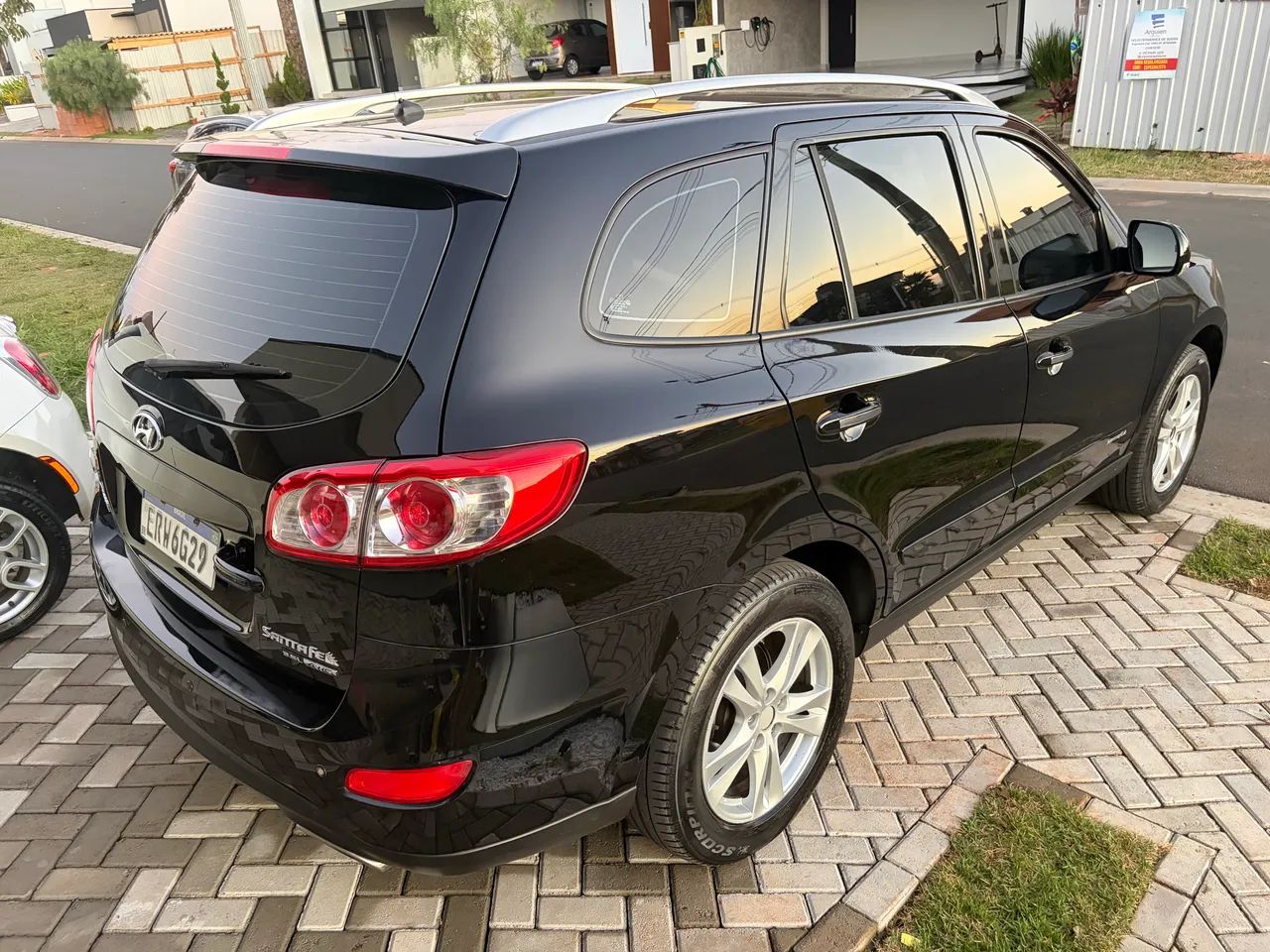 Hyundai Santa 2011
