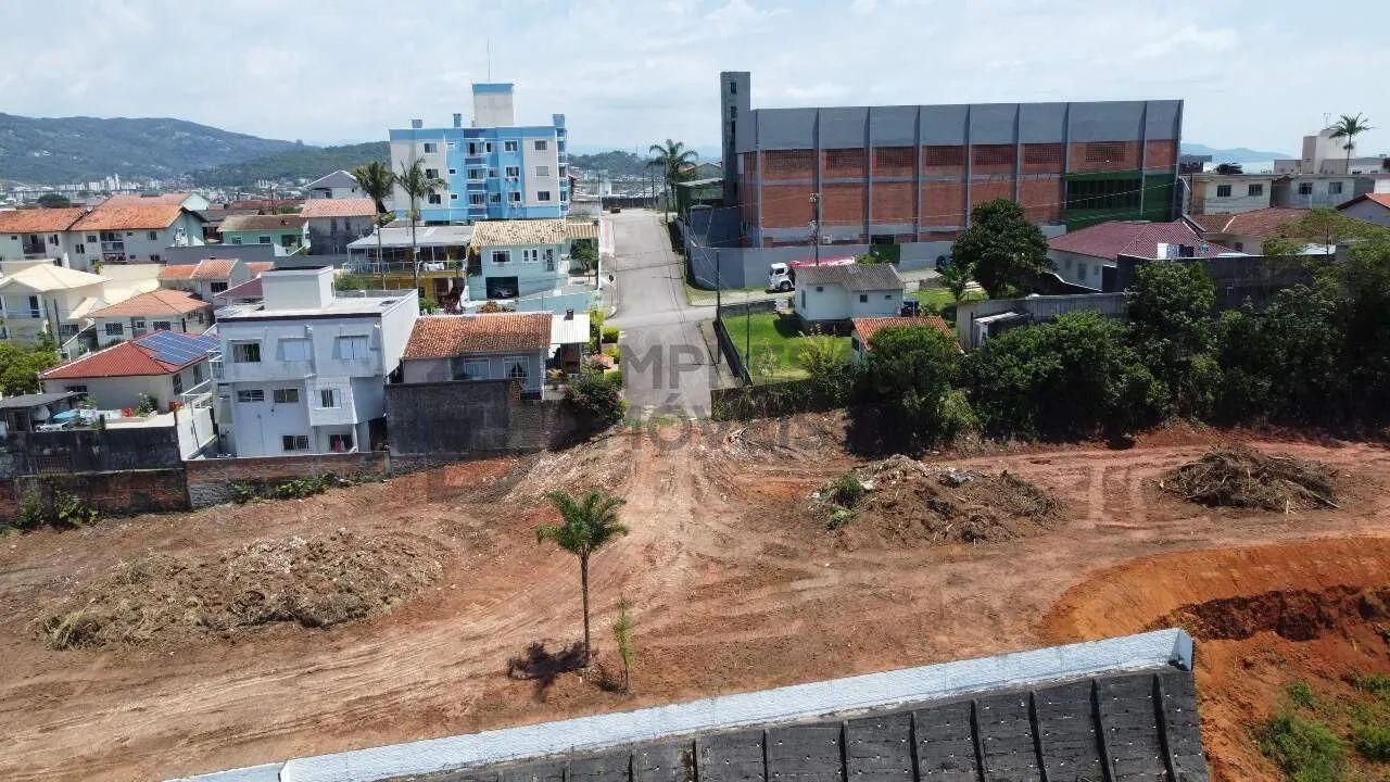 Terreno para Venda no Bairro Serraria em São José com 8.324 m² - Foto 9