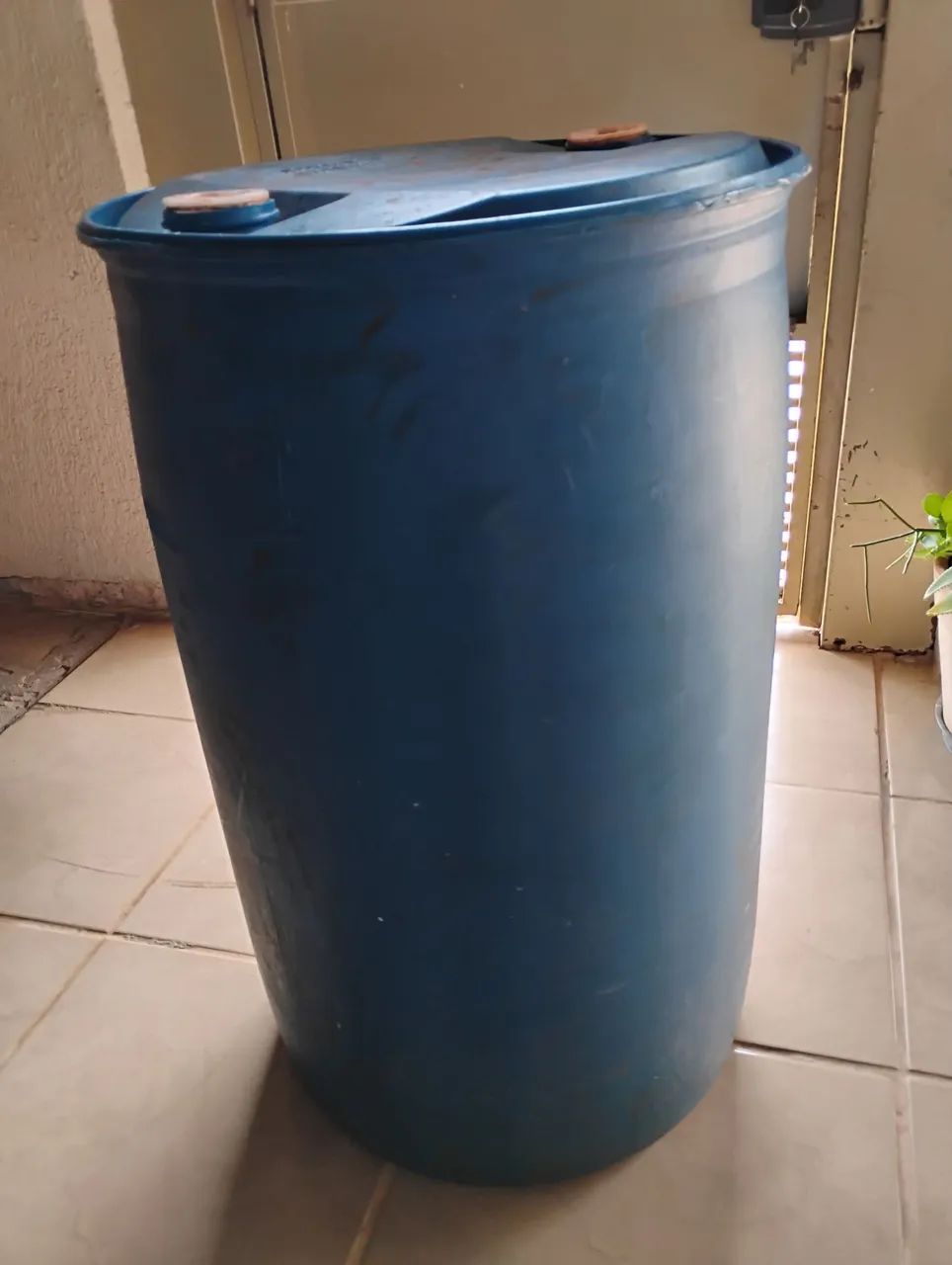 R$ 80,00 TAMBOR 200 LITROS VAZIO.