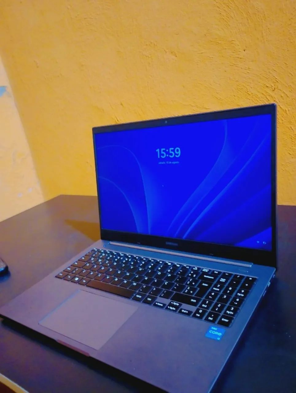 Samsung I3 11th SSD240 RAM 8GB - Foto 3
