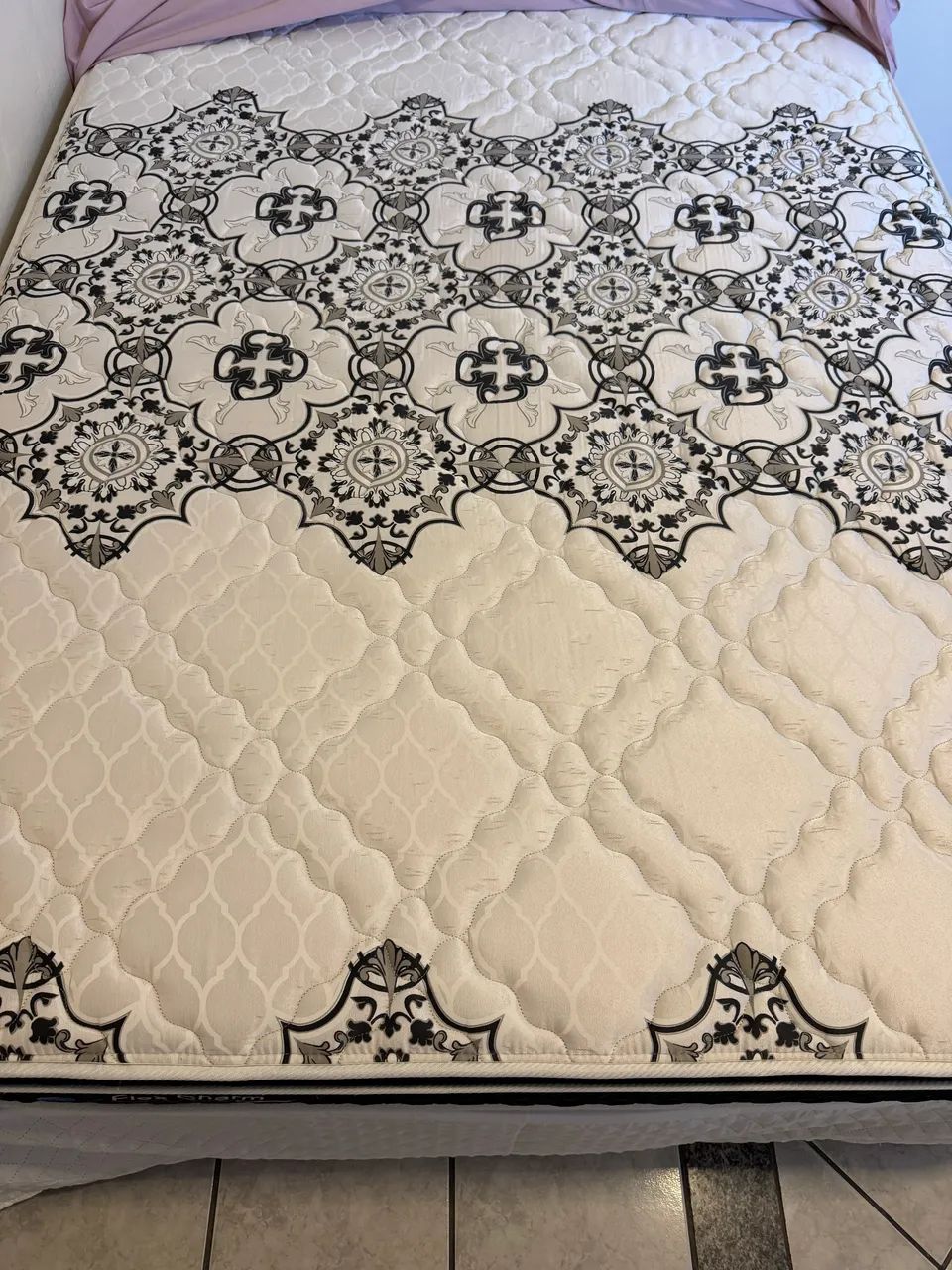 Cama de casal box + colchão  - Foto 2