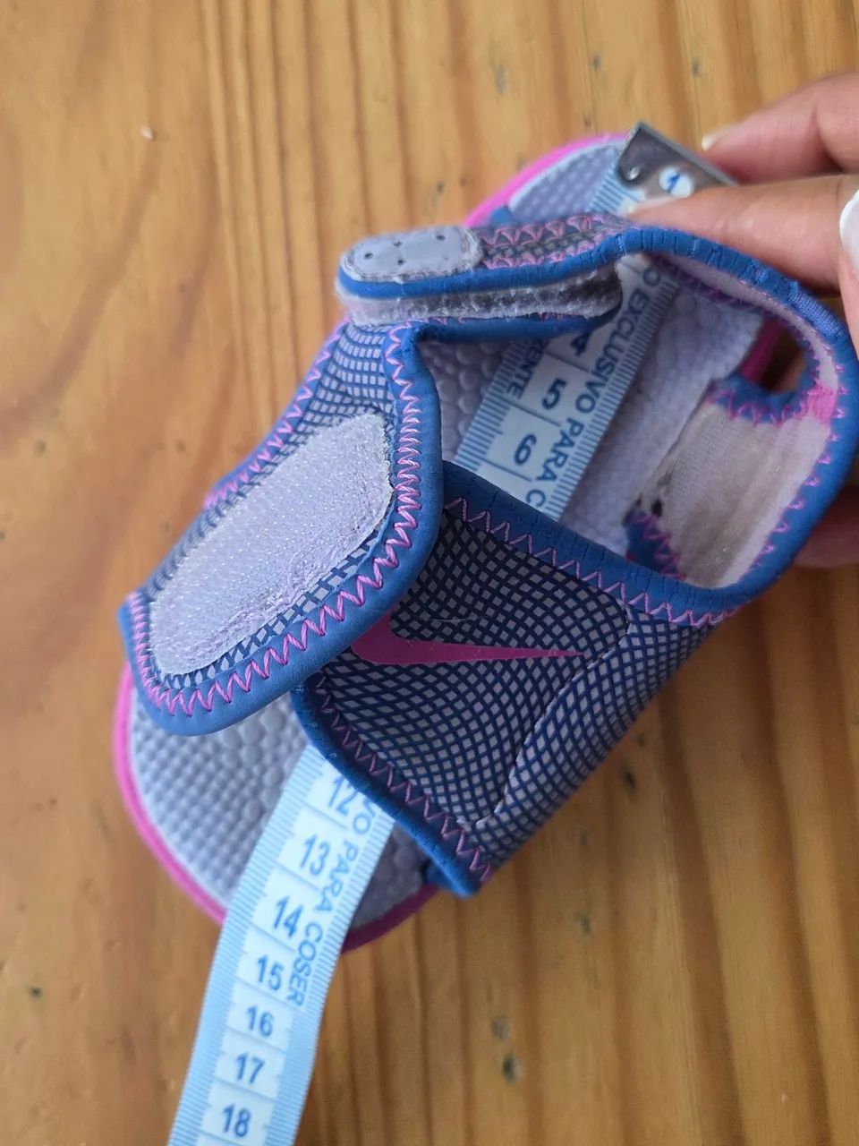 Sandalia Nike Sunray BR 20 - Foto 6