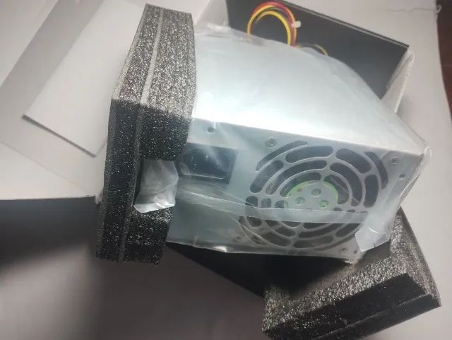 Fonte de alimentação 300W 80 Plus Gold