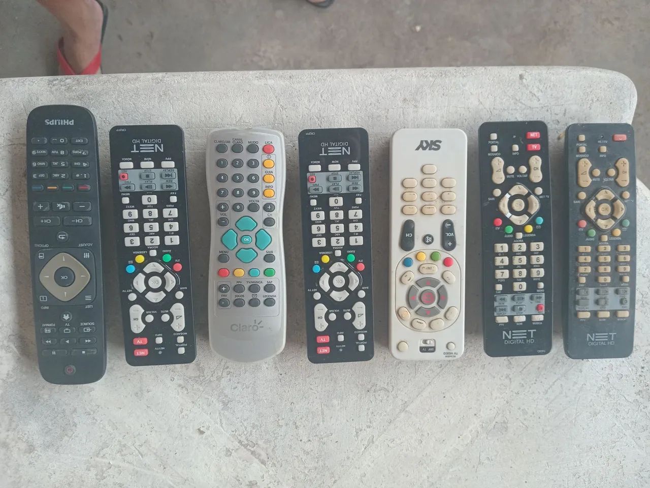 Vendo esses controles e cabos  - Foto 4