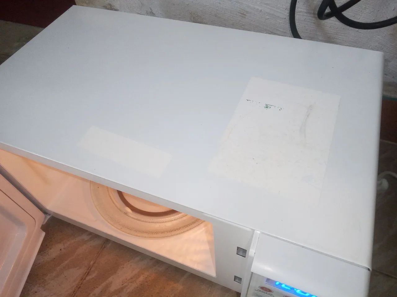 MICROONDAS ELETROLUX 20 LITROS  - Foto 5