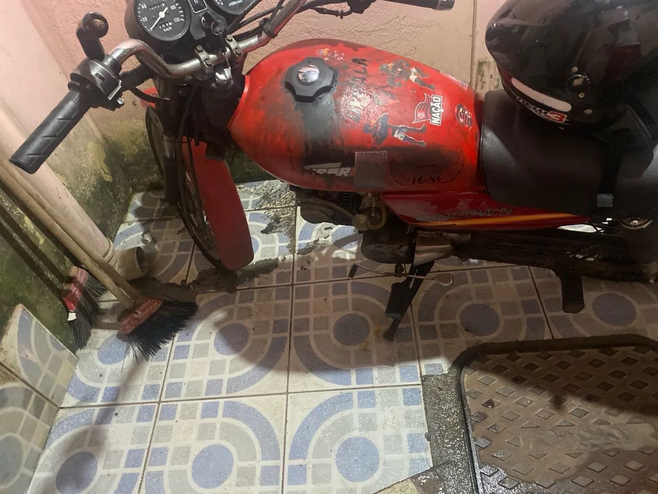 Dafra Super 50