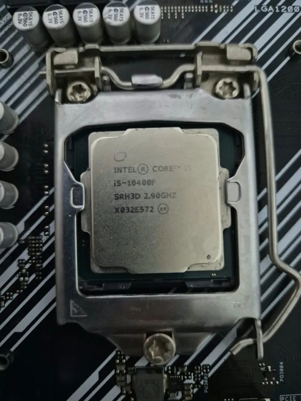 Kit Upgrade: Intel Core i5-10400F + Placa-Mãe ASUS Prime H410M-E + Cooler Original
