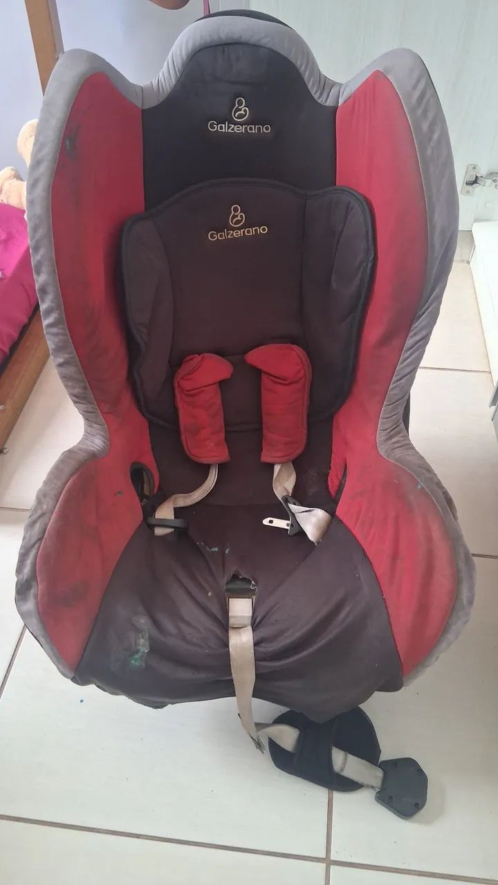Cadeirinha Galzerano infantil para carro