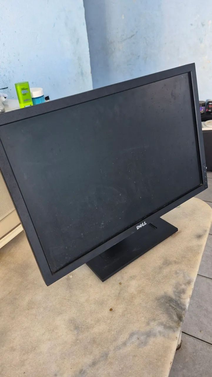 Monitor Dell e2210c 